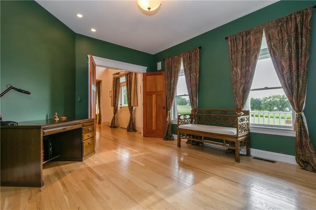 97 Prices Switch Road Warwick NY 10990