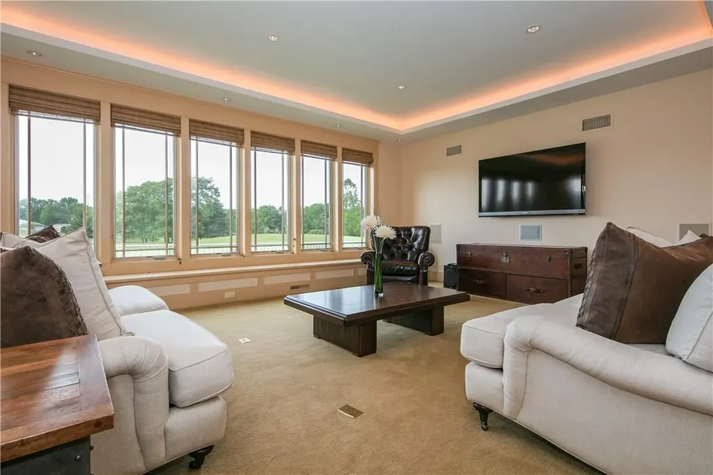 97 Prices Switch Road Warwick NY 10990