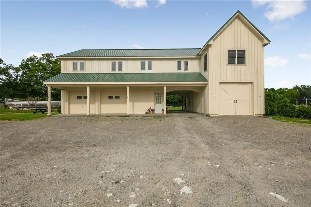 97 Prices Switch Road Warwick NY 10990
