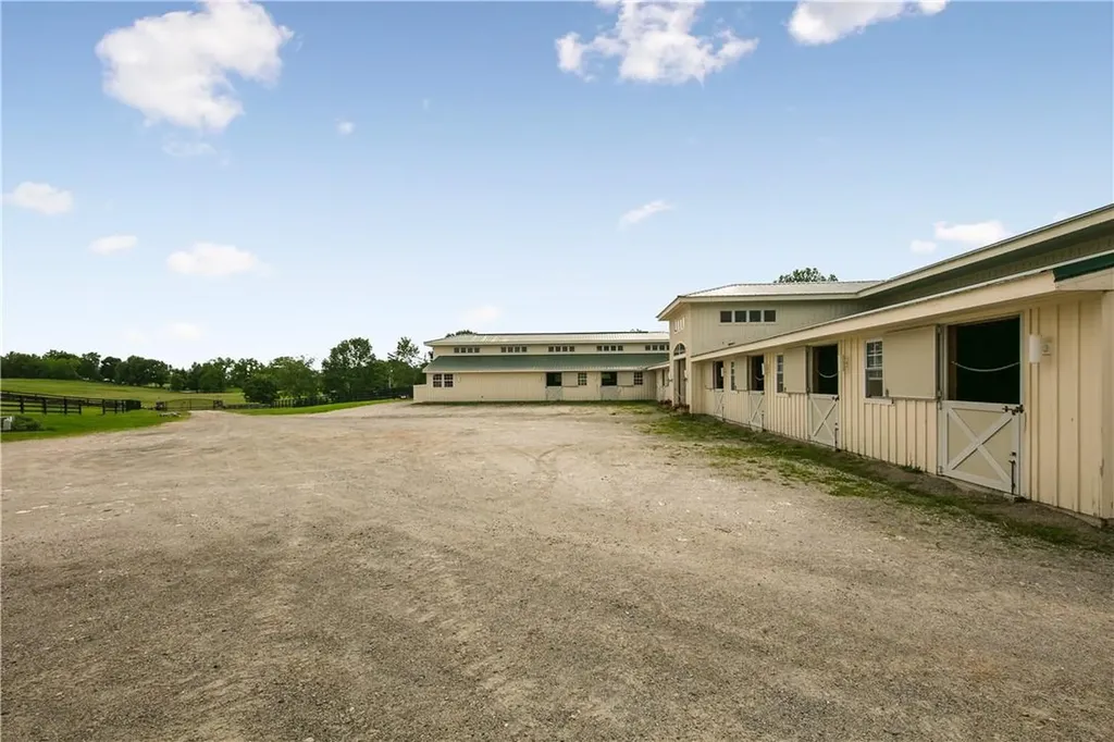 97 Prices Switch Road Warwick NY 10990