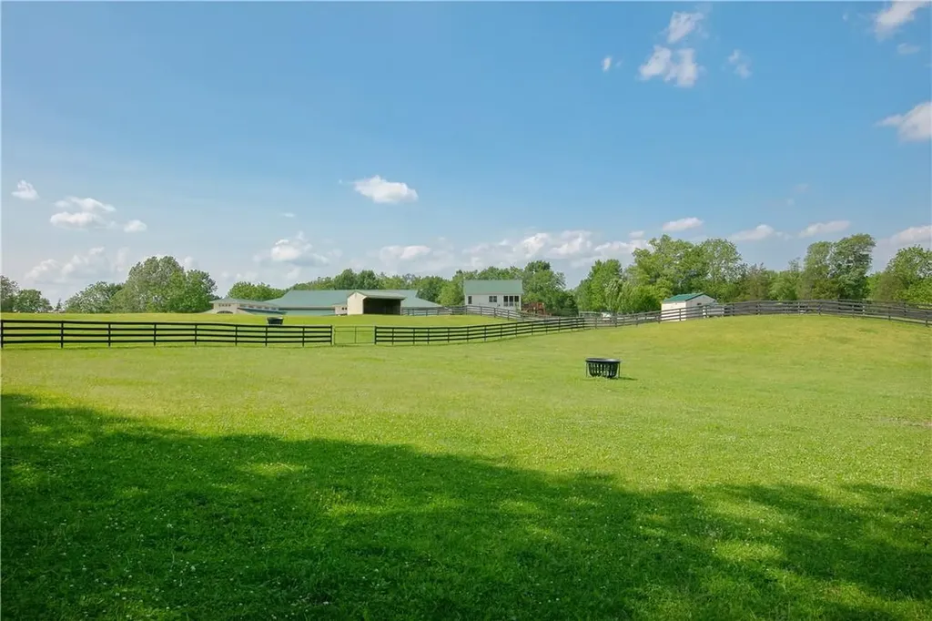 97 Prices Switch Road Warwick NY 10990
