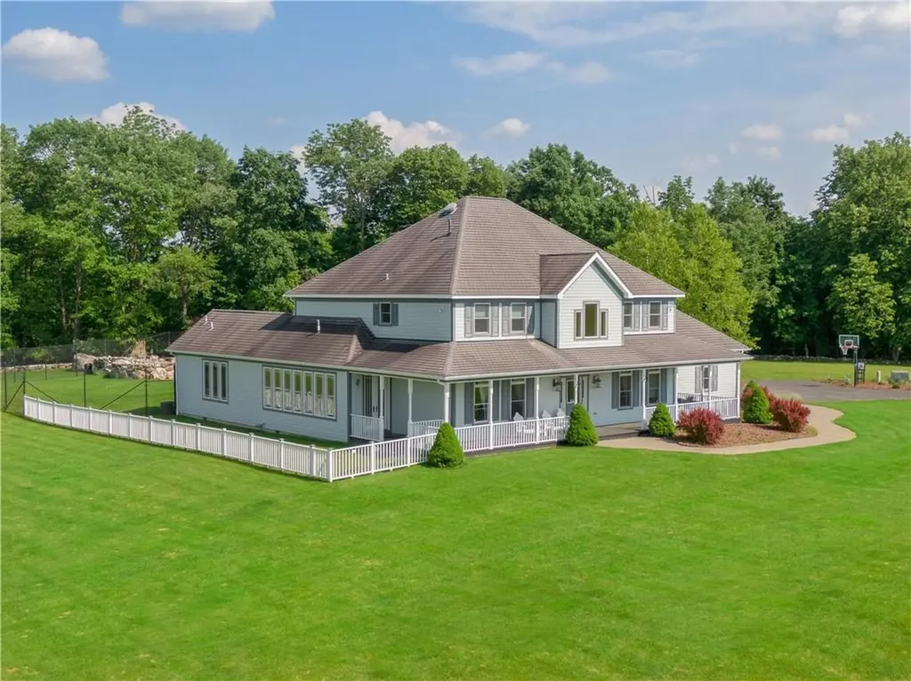97 Prices Switch Road Warwick NY 10990
