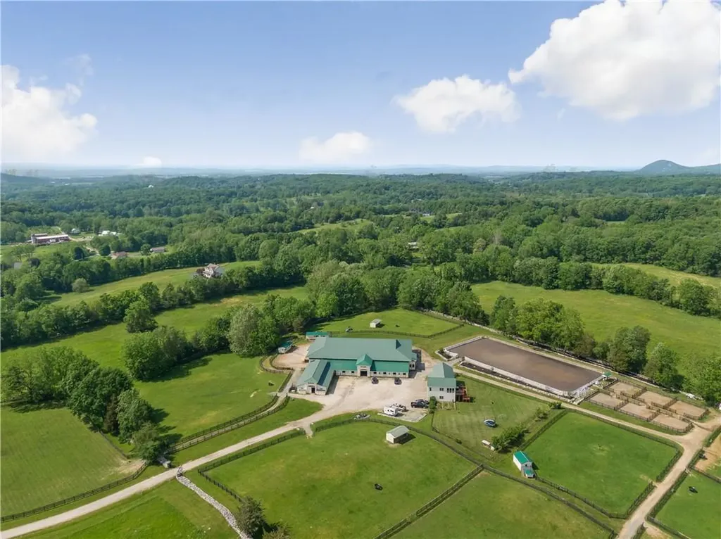 97 Prices Switch Road Warwick NY 10990