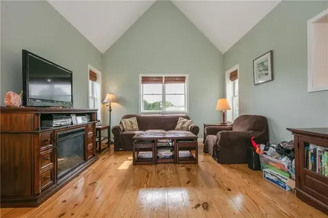 97 Prices Switch Road Warwick NY 10990