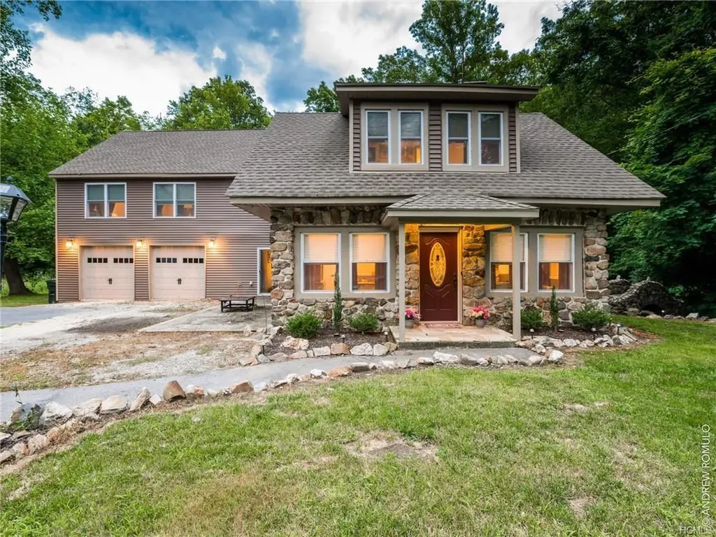 143 Lakes Road Monroe NY 10950