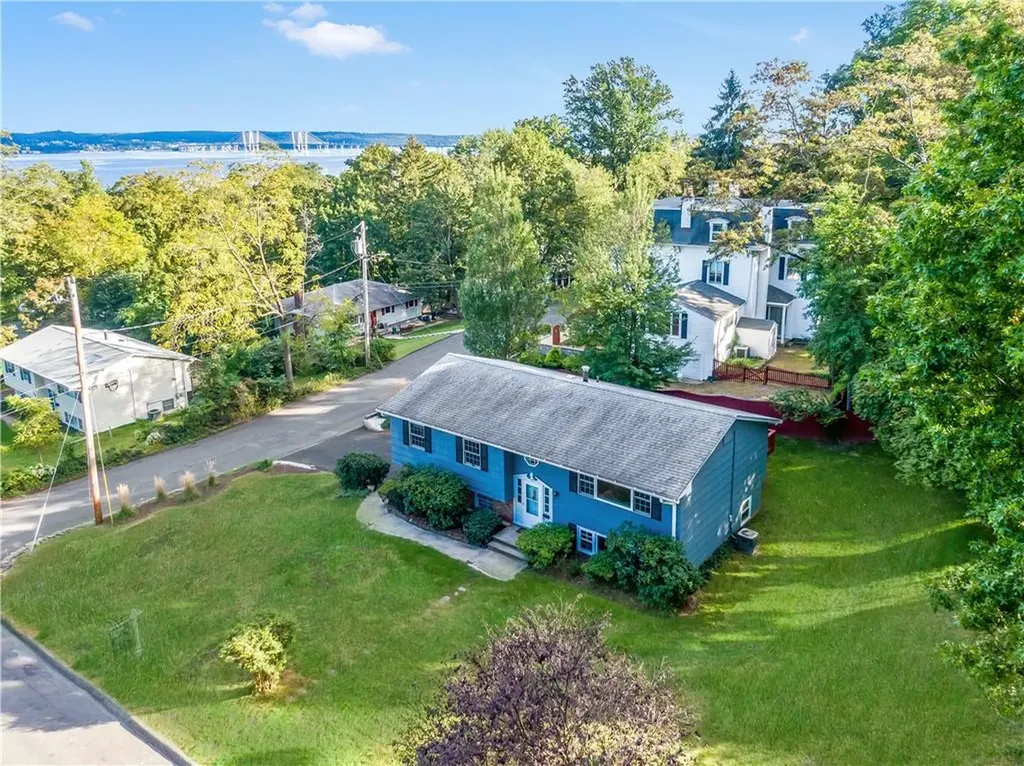 111 Highmount Avenue Nyack NY 10960