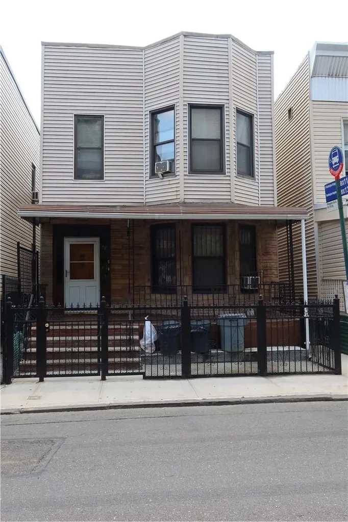1348 Plimpton Avenue Bronx NY 10452