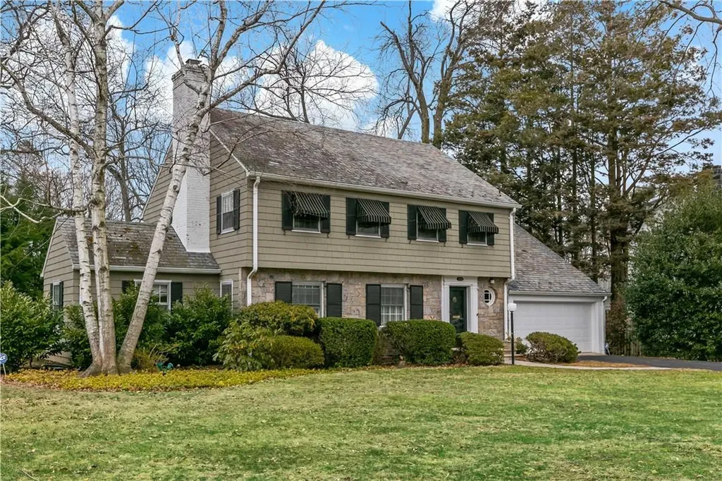 710 The Parkway Mamaroneck NY 10543