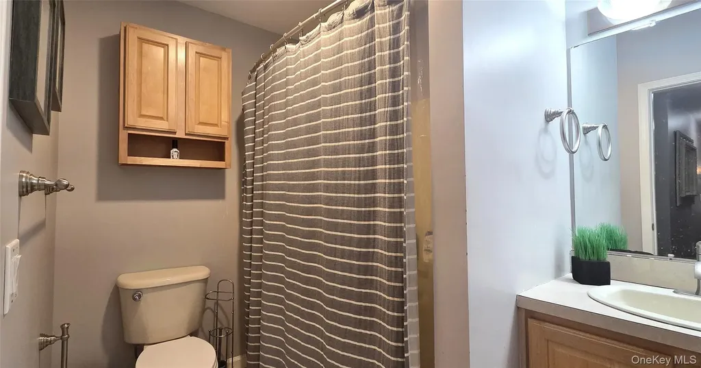 36 E Washington Place White Plains NY 10603