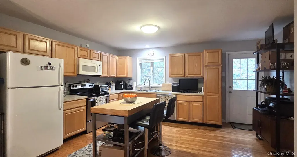 36 E Washington Place White Plains NY 10603