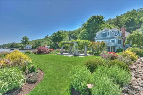 266 River Road Nyack NY 10960
