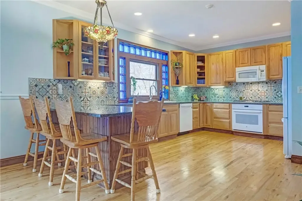 12 Pysners Peak Warwick NY 10990