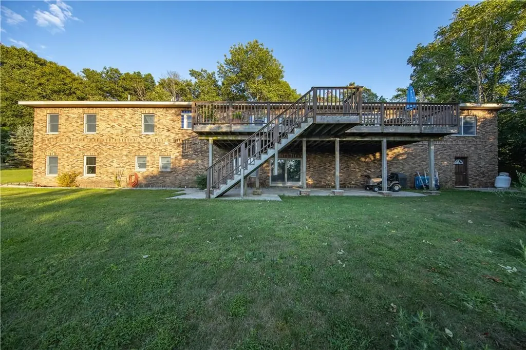 12 Pysners Peak Warwick NY 10990
