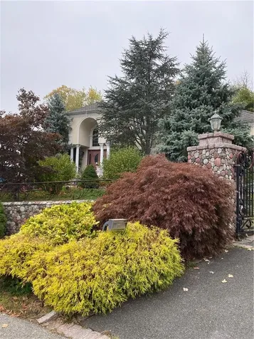 9 Gualtiere Lane Ossining NY 10562