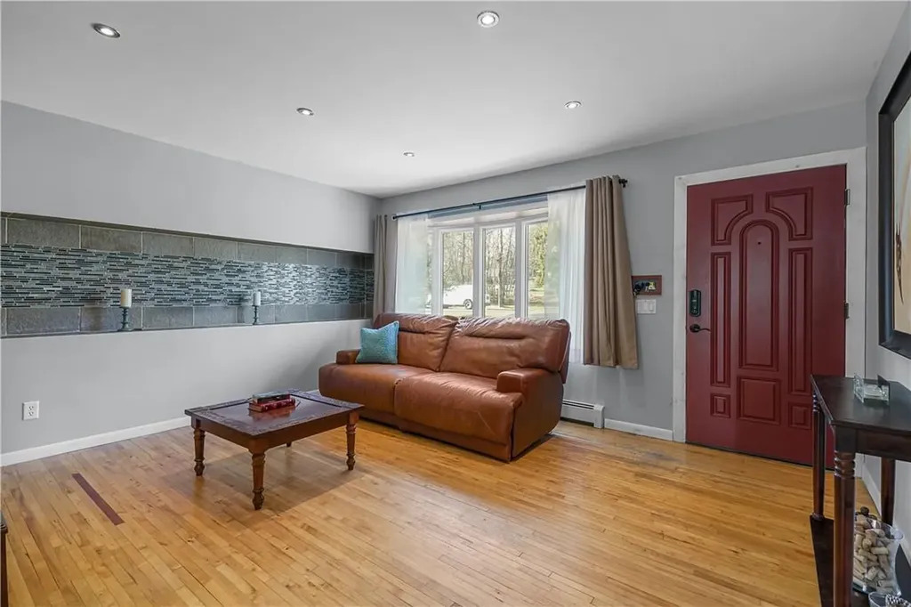 124 Shuart Road Airmont NY 10952