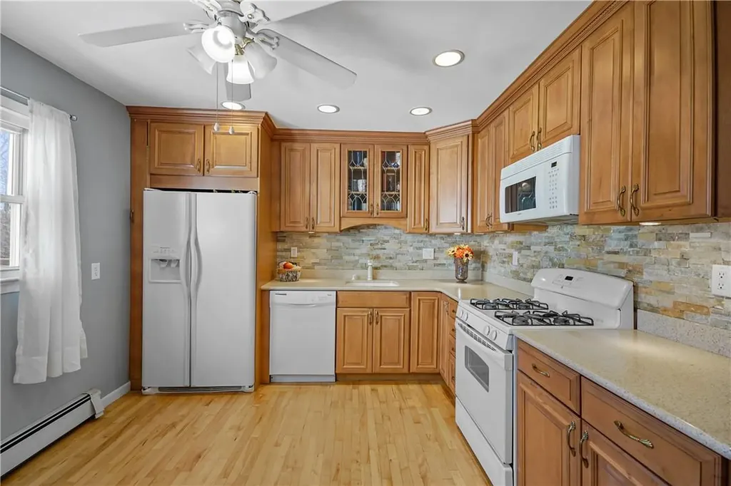 124 Shuart Road Airmont NY 10952
