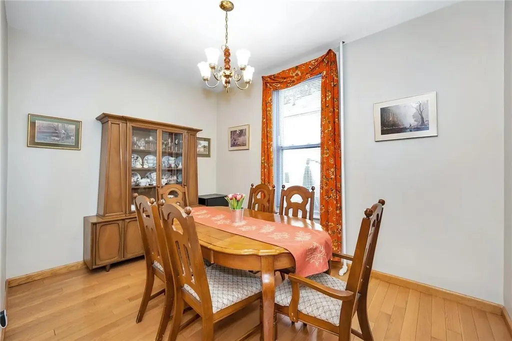 4347 Martha Avenue Bronx NY 10470