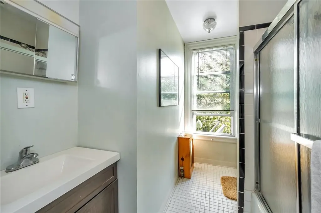 4347 Martha Avenue Bronx NY 10470