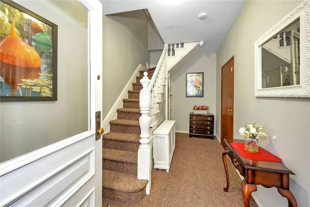 4347 Martha Avenue Bronx NY 10470