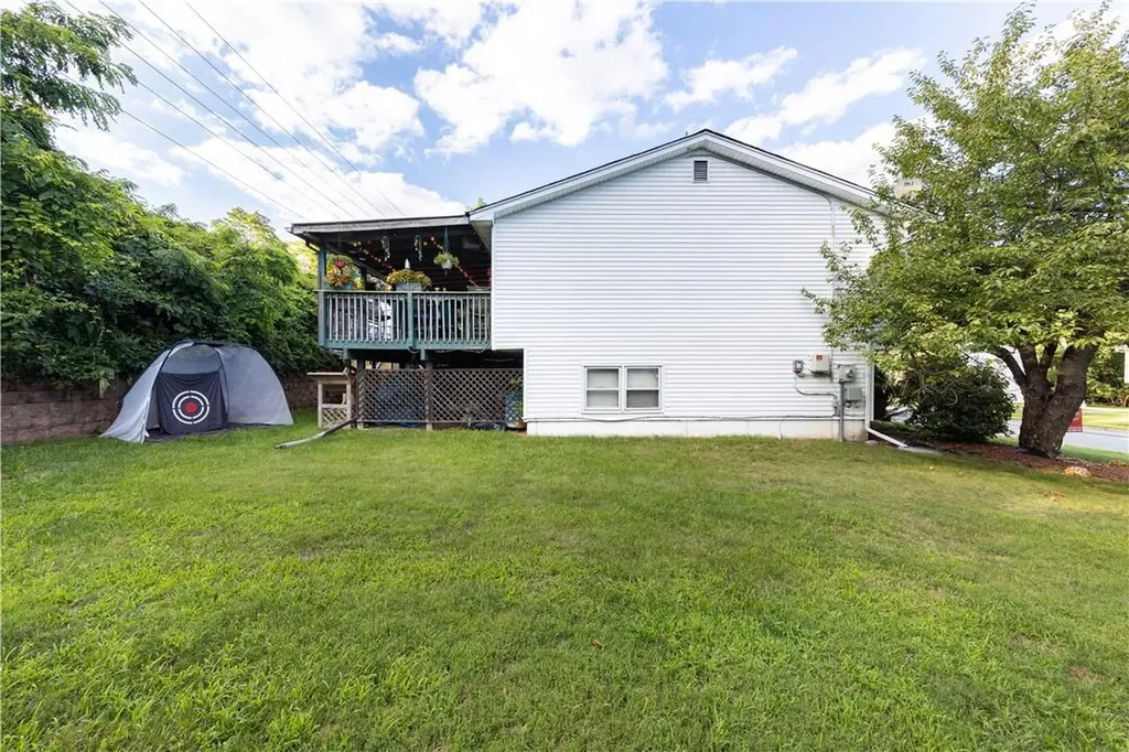 128 Rockland Lane Spring Valley NY 10977