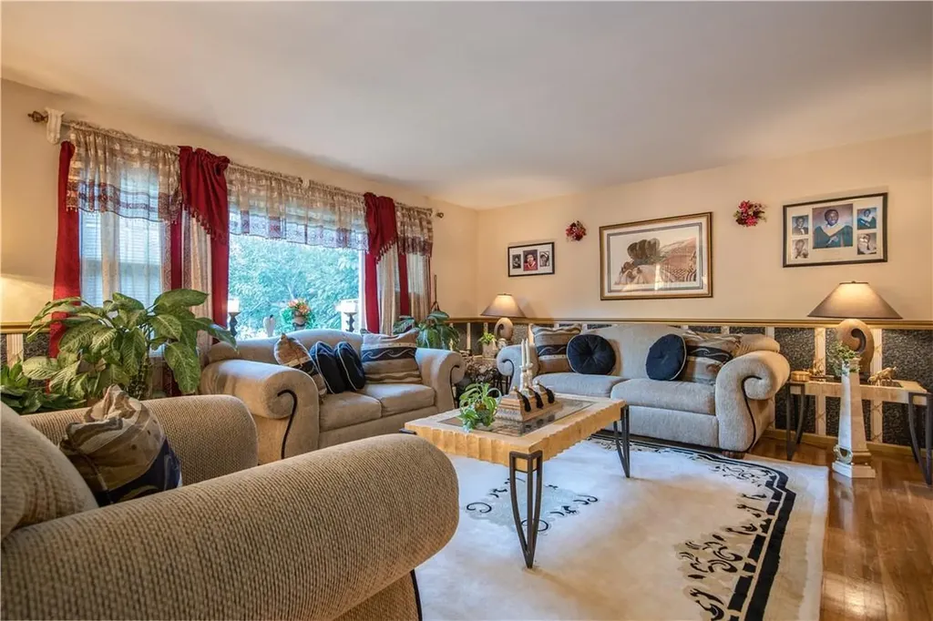 128 Rockland Lane Spring Valley NY 10977