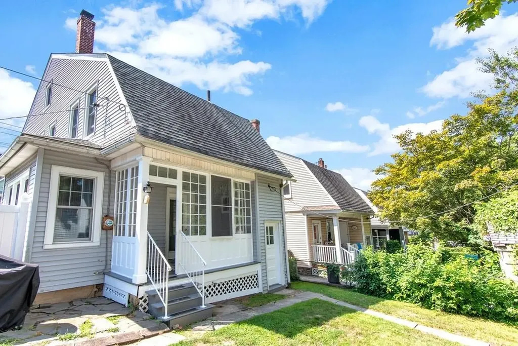 215 Roberts Avenue Yonkers NY 10703