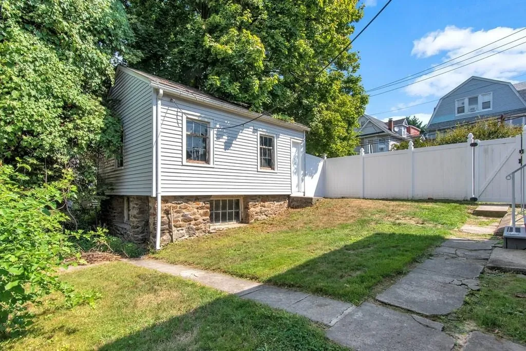215 Roberts Avenue Yonkers NY 10703