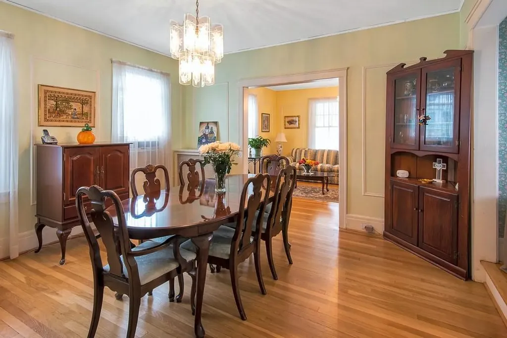 215 Roberts Avenue Yonkers NY 10703