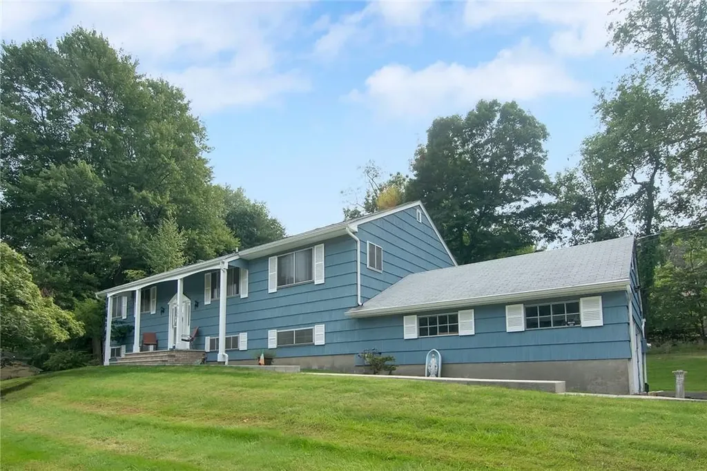 209 Radcliff Drive Nyack NY 10960
