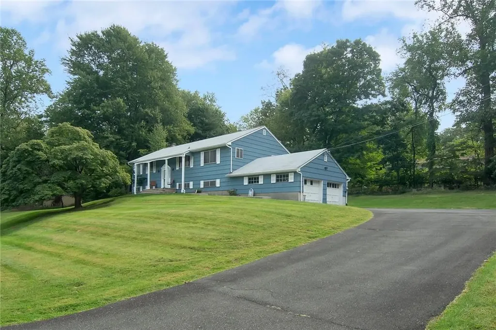 209 Radcliff Drive Nyack NY 10960