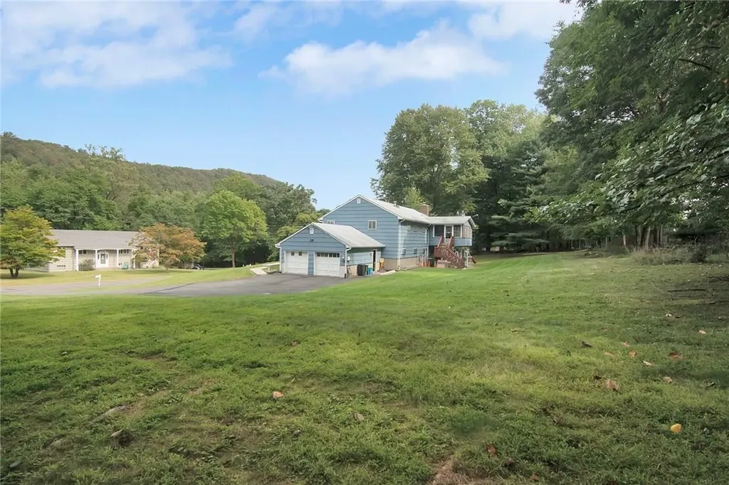 209 Radcliff Drive Nyack NY 10960