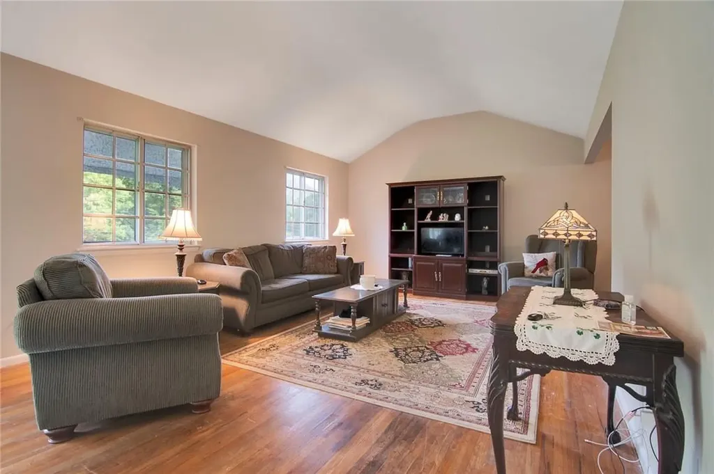 209 Radcliff Drive Nyack NY 10960