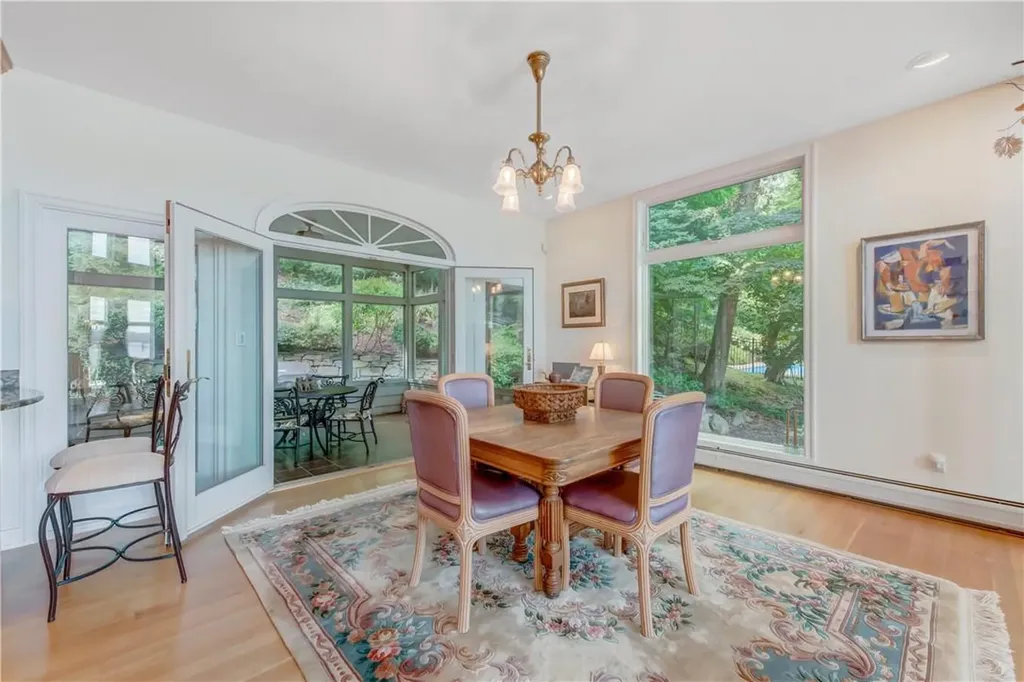 243 River Road Nyack NY 10960