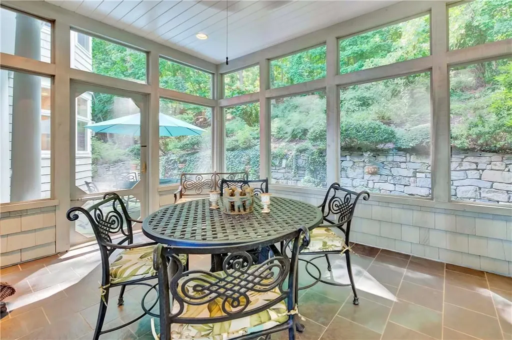 243 River Road Nyack NY 10960