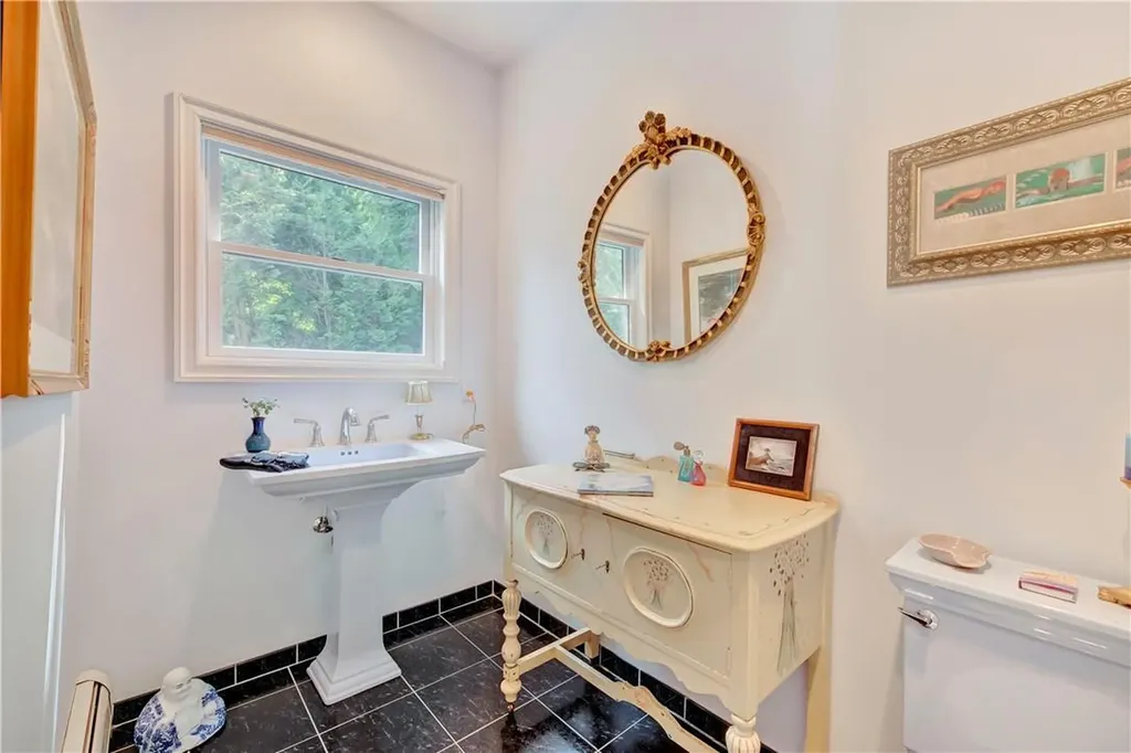243 River Road Nyack NY 10960