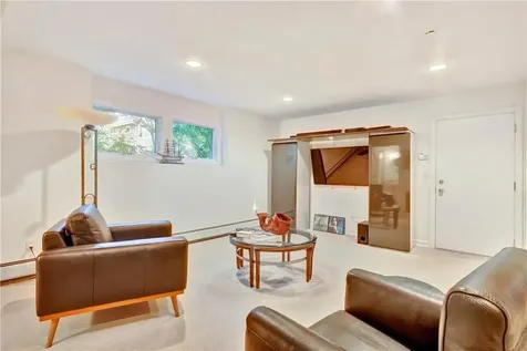 243 River Road Nyack NY 10960