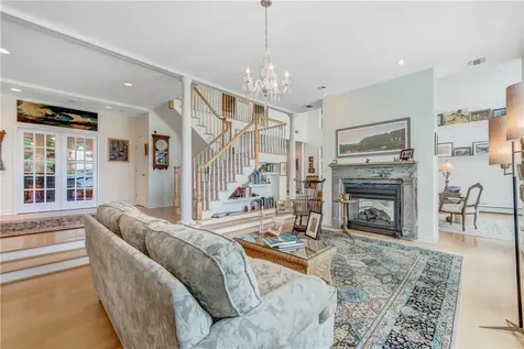 243 River Road Nyack NY 10960