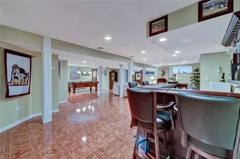 27 King Arthur Court New City NY 10956