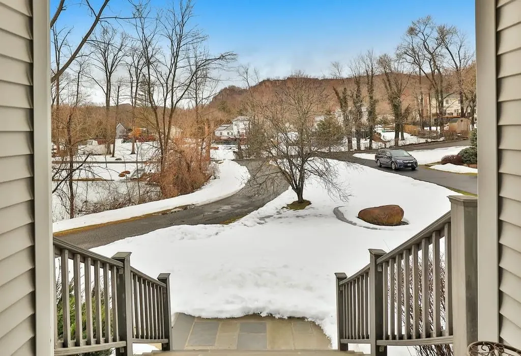 2 Nelson Lane Congers NY 10920