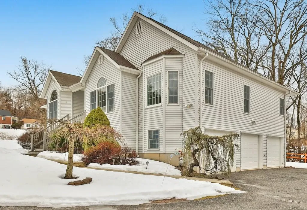 2 Nelson Lane Congers NY 10920