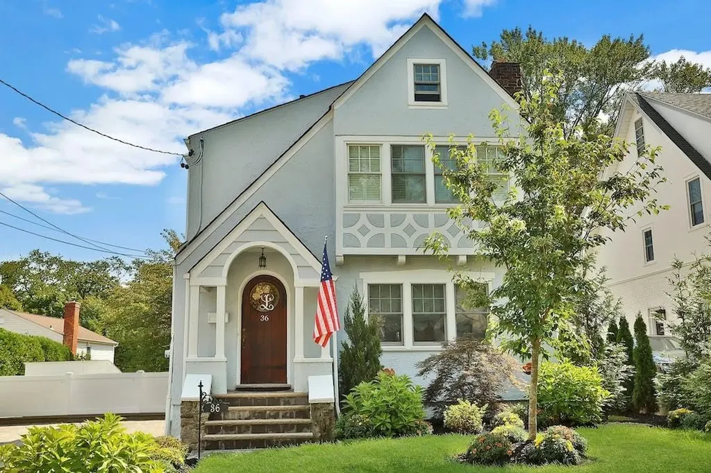36 Central Drive Bronxville NY 10708
