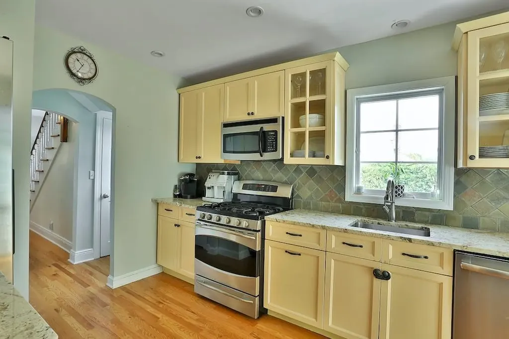 36 Central Drive Bronxville NY 10708