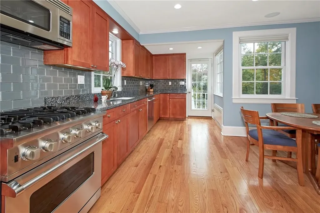 191 Soundview Avenue White Plains NY 10606