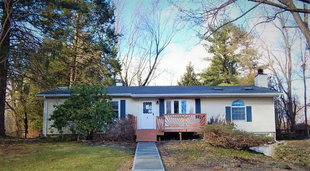 4 Maple Drive Warwick NY 10990