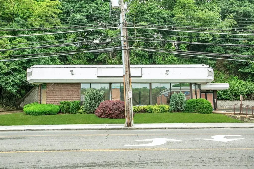1201 Nepperhan Avenue Yonkers NY 10703