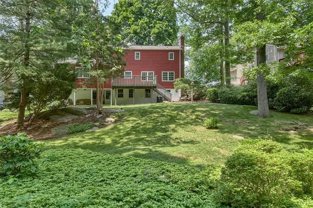 48 Reynal Road White Plains NY 10605