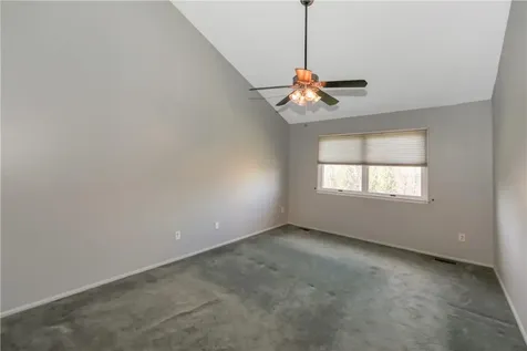 184 N Route 303 Congers NY 10920