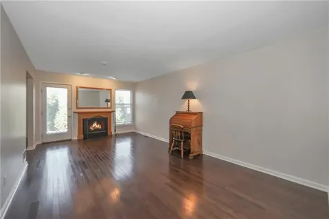 184 N Route 303 Congers NY 10920