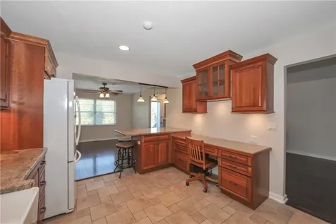 184 N Route 303 Congers NY 10920