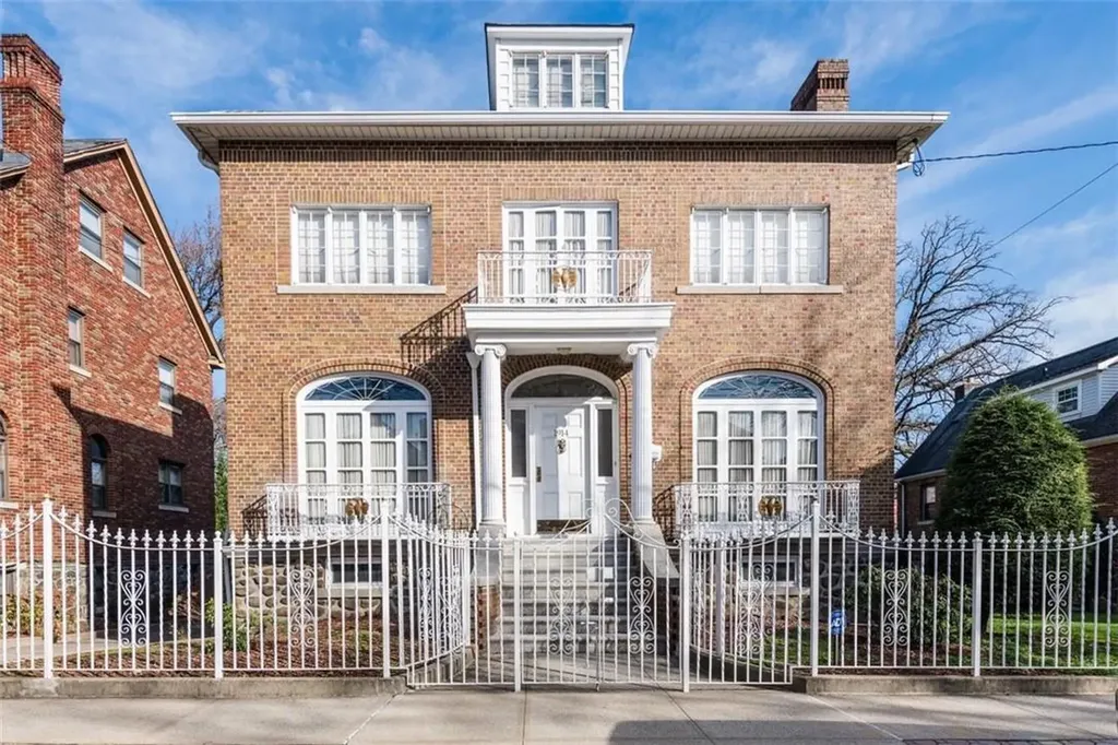 1914 Hering Avenue Bronx NY 10461